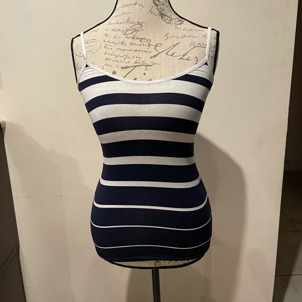Stripped women’s tank top in a size medium